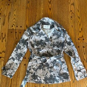 MaxMara Designer Floral Belted Jacket Double Breasted Size M (Fits S) worn once